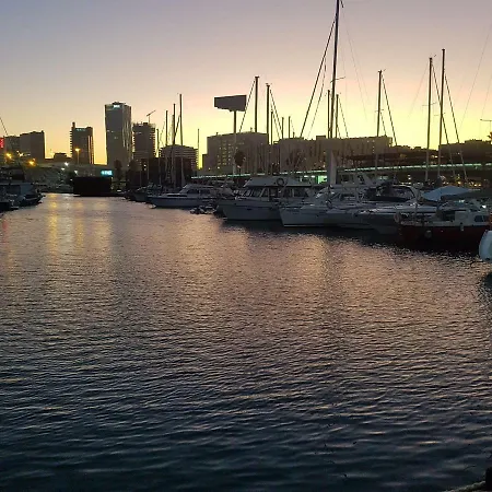 Boat Haus - Mediterranean Experience *