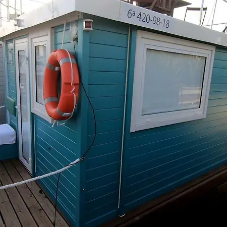 Boat Haus - Mediterranean Experience *